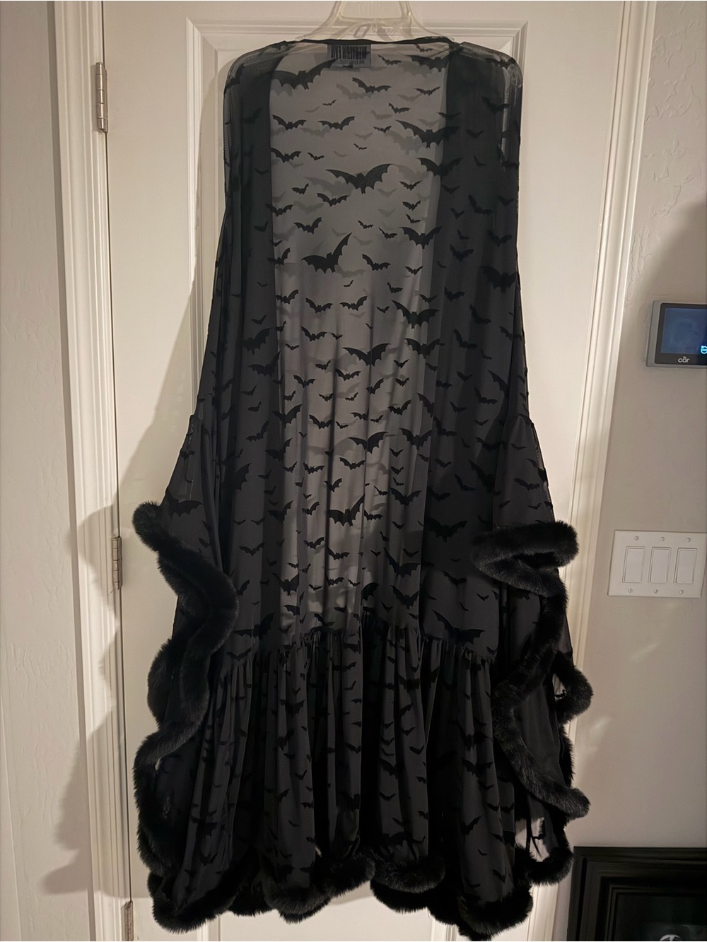 Black Draculina Feathered Robe | Gothic Vampirecore Boudoir | Western Evil - Picture 4 of 4